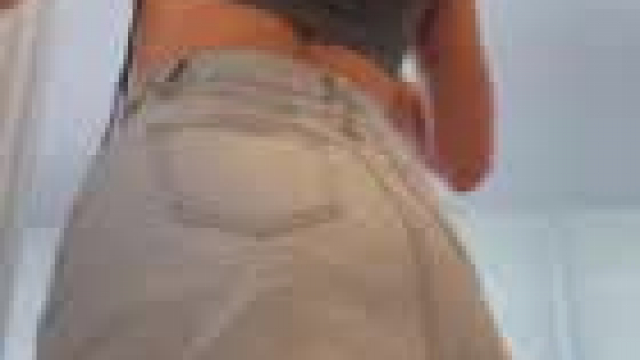 I don't wear panties for easy access