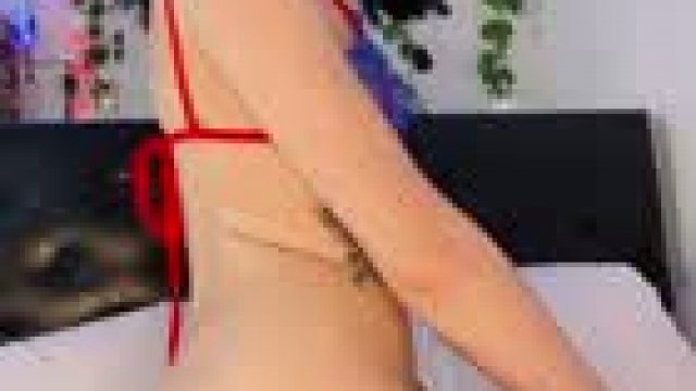 If this made you stop scrolling I’ll let you replace my dildo