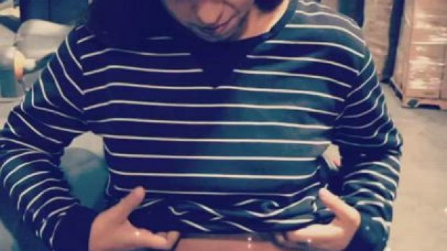 [GIF] who says work can’t be fun?