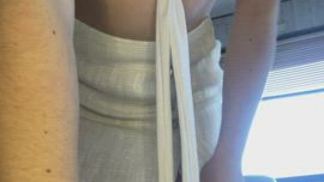 Who would love to come over and fuck me now?