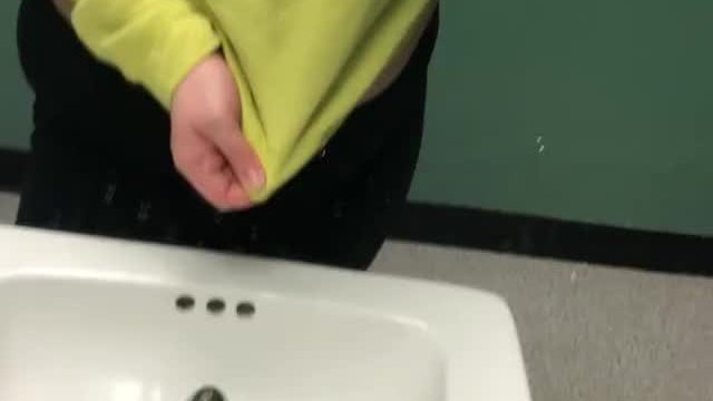 Lettin em looose [f]