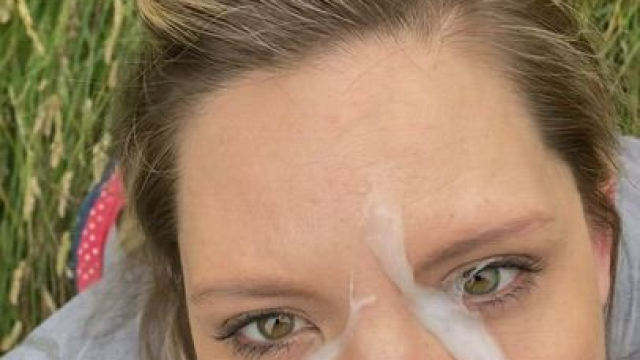 Mommy got a face full