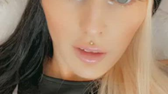 Suck it before you fuck it?!