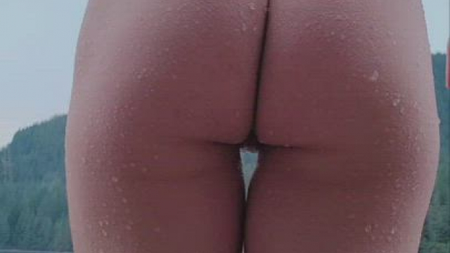 Winter swims are always better naked! [GIF]