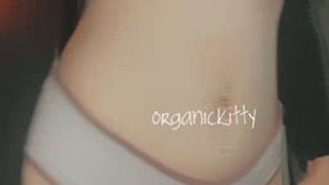 I could really use a few volunteers to service this ass