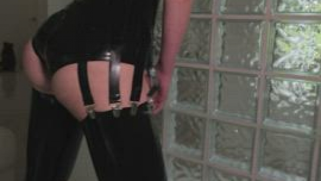 Your shiny fuckdoll reporting for duty