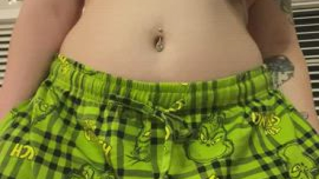 Big Titty Grinch GF (oc)