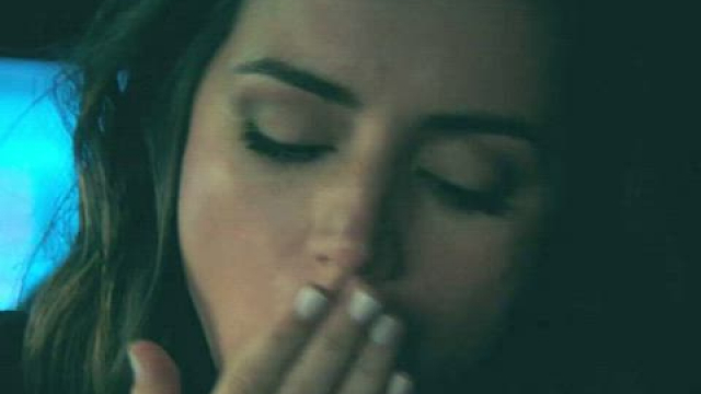 Ana de Armas hand job scene in Deep Water