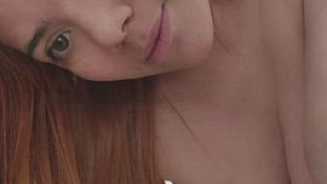 I wanna be the reason you slightly tilt your phone away from others when you rea