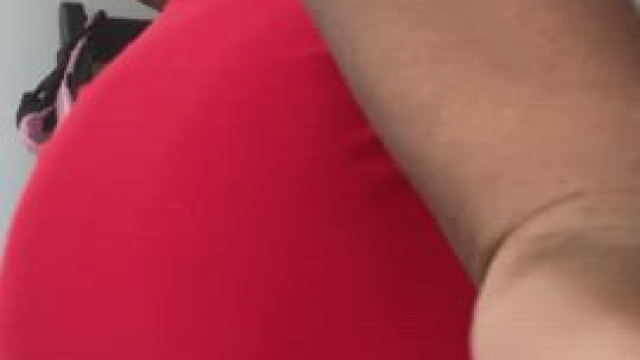 do you love round booties and short dresses?