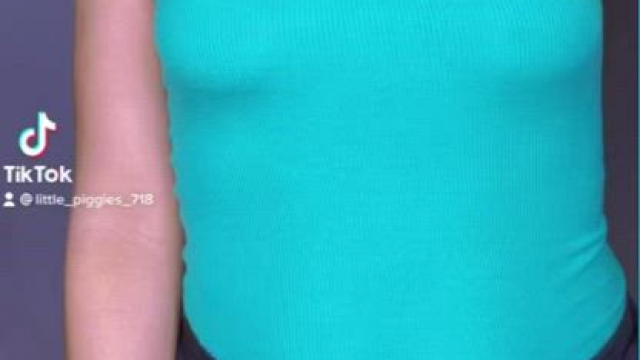 Can you see how creamy I am?