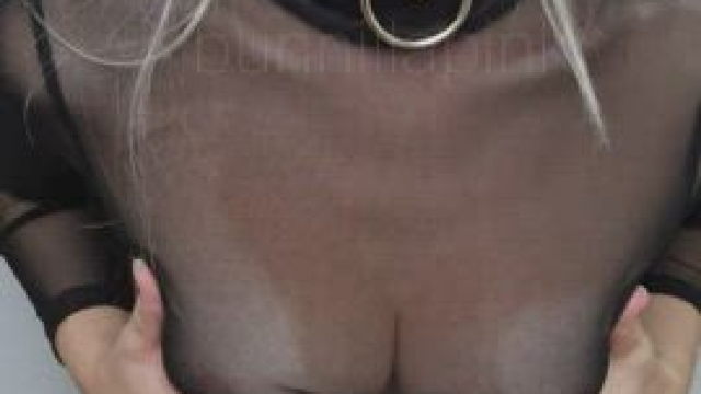 How do you like my new 5,5cm rosegold ballgag?:3 [F]