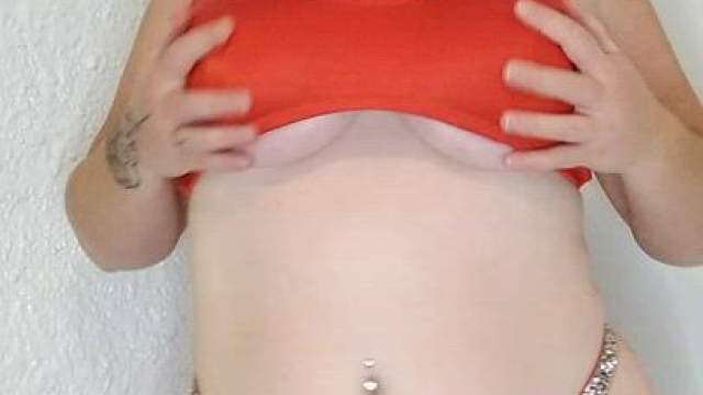 Do you like seeing some hair poking out at the beach?;)