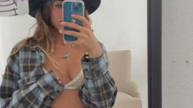 Anyone else regularly late to meet friends because you’re masturbating or is it 