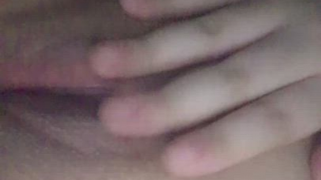 [F]reshly waxed vag that wants to be touched