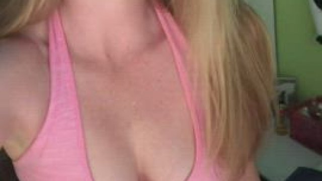 Fingering my pussy is my favourite hobby…