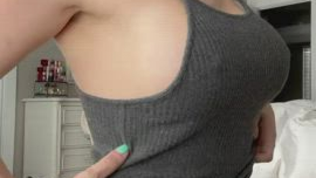 I’ll suck your dick if you suck my tits ;)