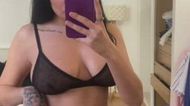 Come take care of ur personal goth gf's titties