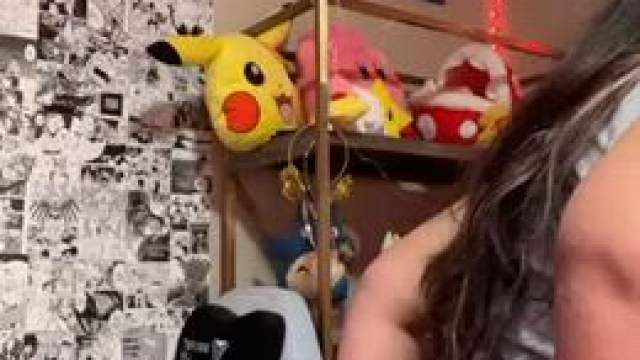 Hey Papi! Do you prefer the front or back?