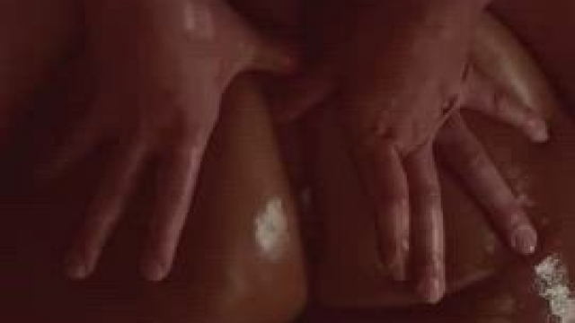 Just sliding between the cheeks