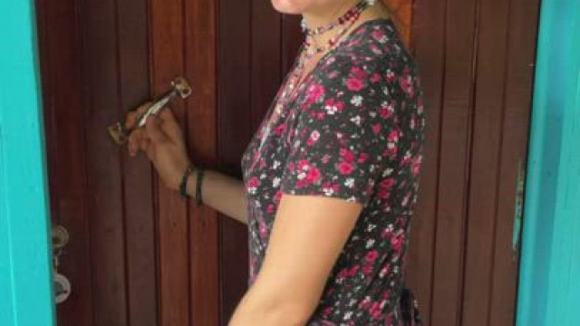 This is what it’s like coming home with me.