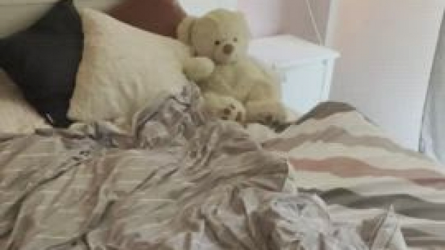 Would any older men hit me