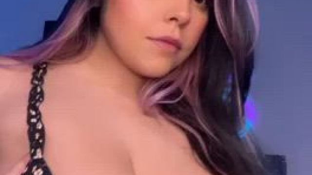 Really feeling this dress but they can barely handle my boobs (Oc)