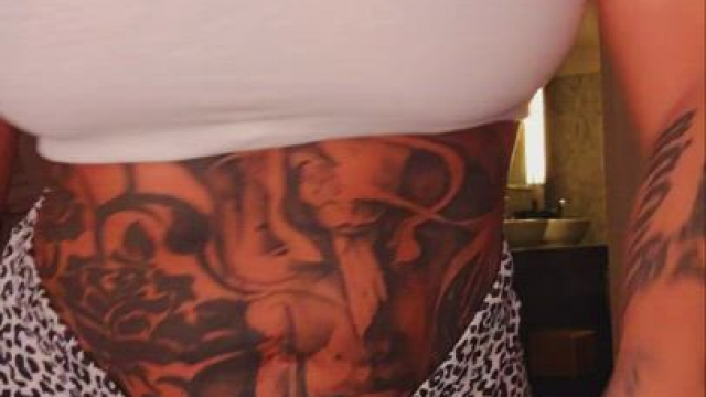 i feel like i need bigger booty shorts