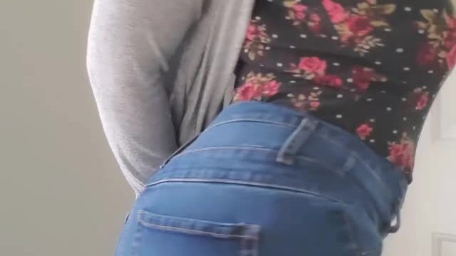 Revealing my natural DDDs before I go out for the day 