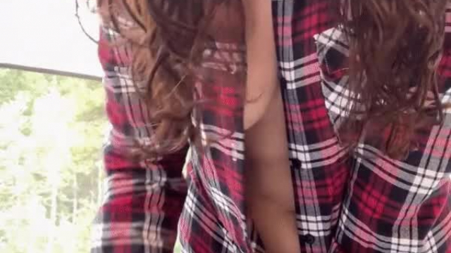 wanna screw in my tent?