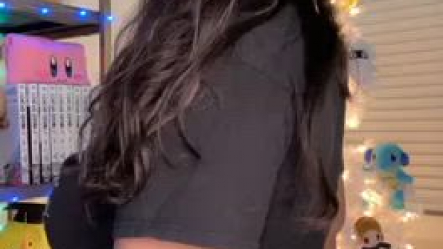 Does my smile go well next to my Christmas tree?