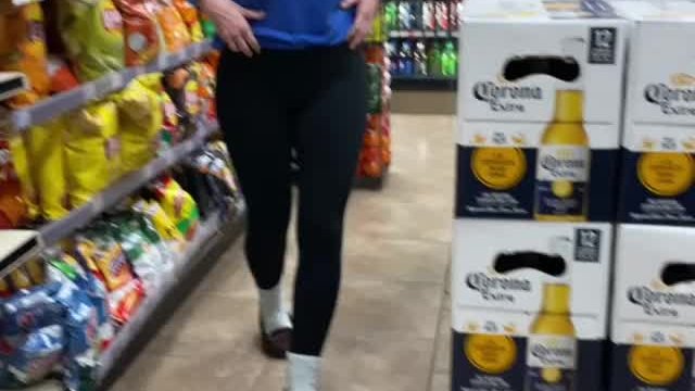 Came for ice cream, got a flash out of it as well!