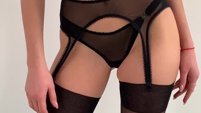 I think this black stockings suit me well [OC]