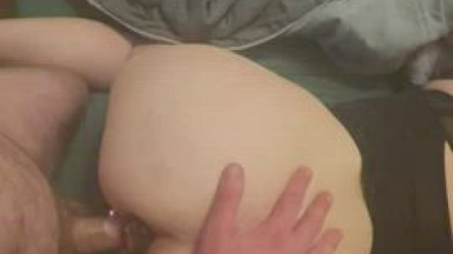 She can clearly throw it back, and she wants someone in the front