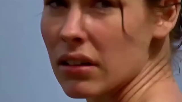 Evangeline Lilly FAF in Lost