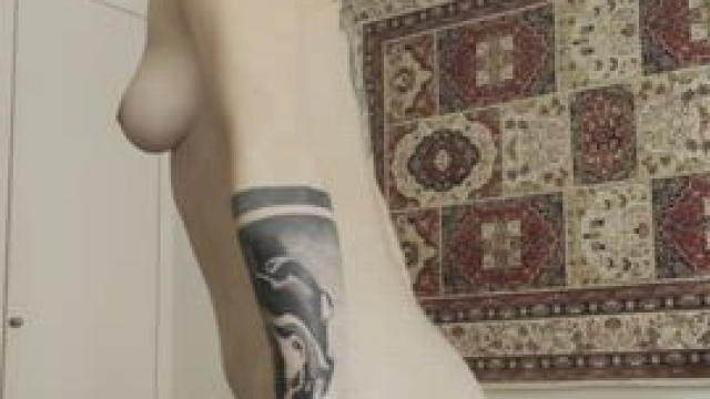 I want u to rip off that panties from my body with ur teeth and then lick me all