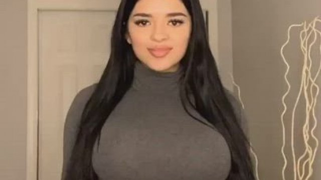 Cute Latina TikTok Thot Includes Latest 2021 Sex Tapes