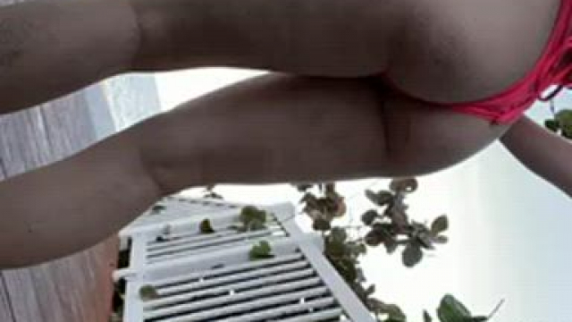 [F] are you brave enough to fuck me at the beach?