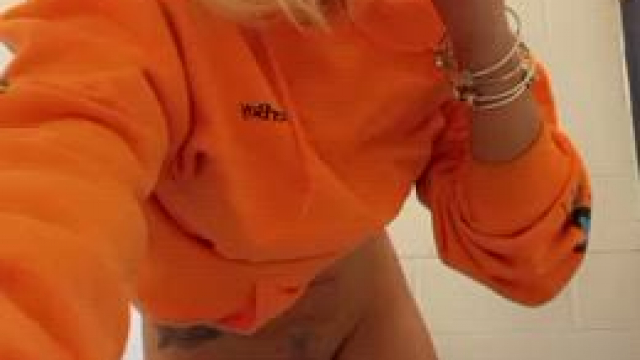 Hopefully no one was waiting outside while I finger myself![GIF]