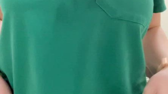 Meet me in the bathroom