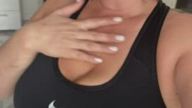 It’s time to show you today my boobs