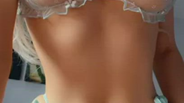 I just want to fuck an older man