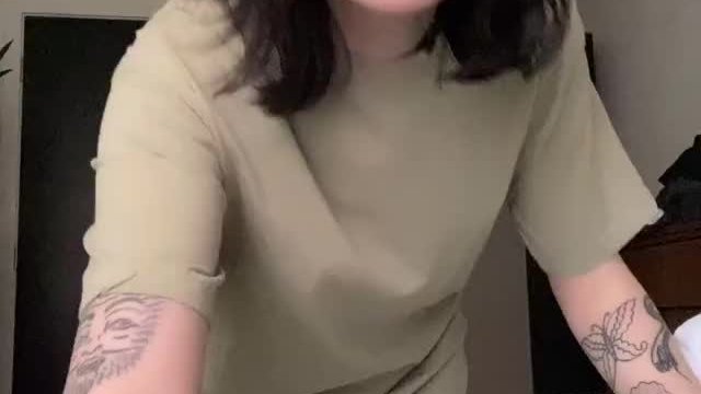 A quick way to get naked! Bet you could do it faster. 