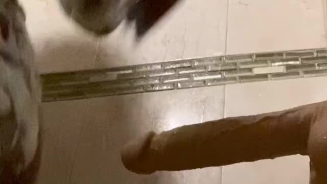 A lil shower before dinner