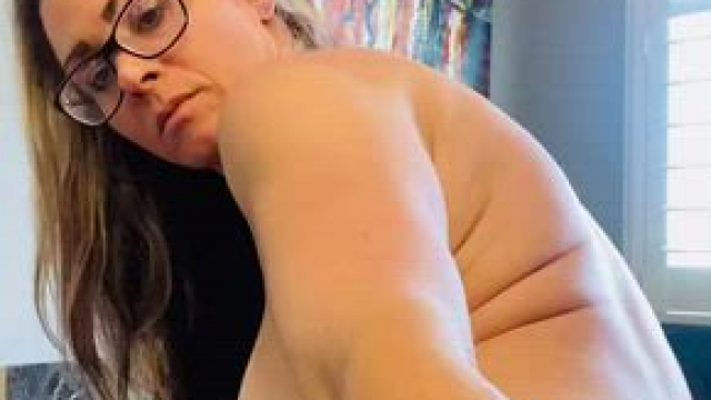 Hopefully you're the kind to bend a mom over and fuck her from behind