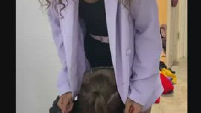 This is how friends should treat each other