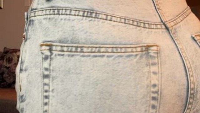 petite Filipina but my ass is fat