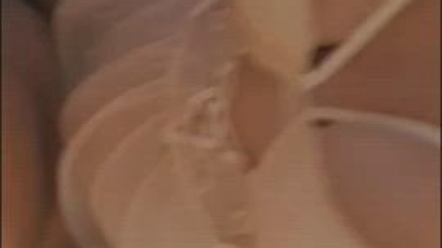 I left the windows open so everyone can hear how much I like bounce on penis