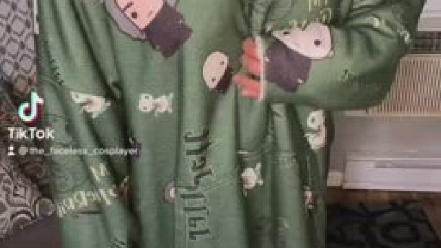 Who doesn’t love milf tits