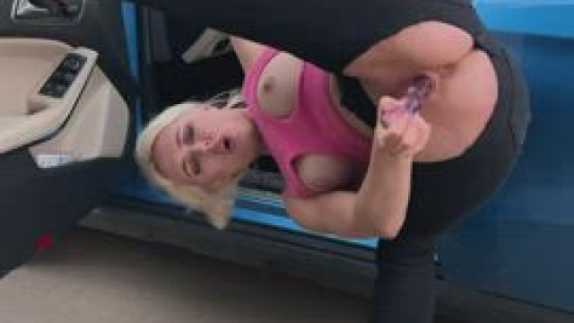 I love this position, I want to get fucked in this position outside